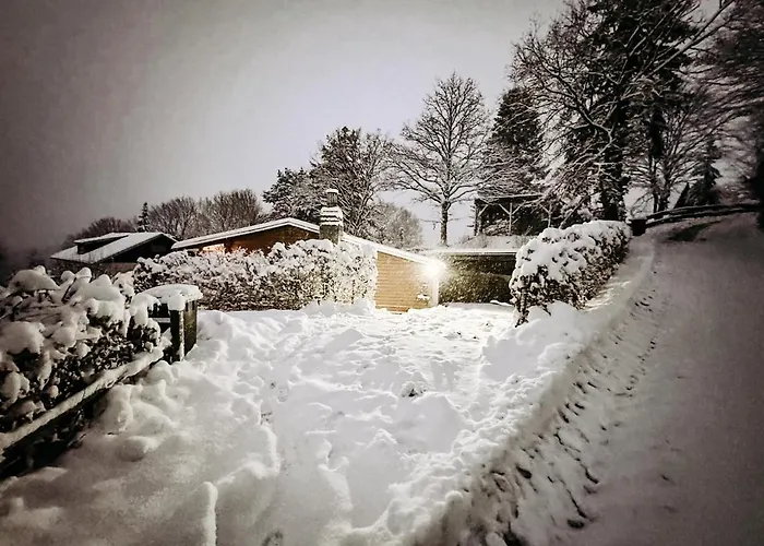 샬레 Mit Sauna & Seeblick Fuer Naturliebhaber Diemelsee